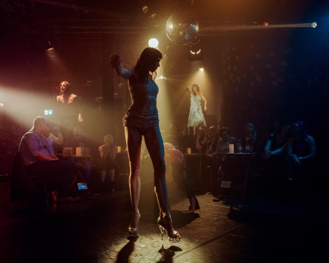 david whetstone review after dark